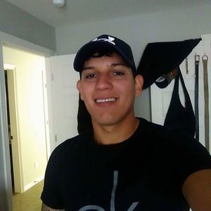 Meet your Posher, Genaro